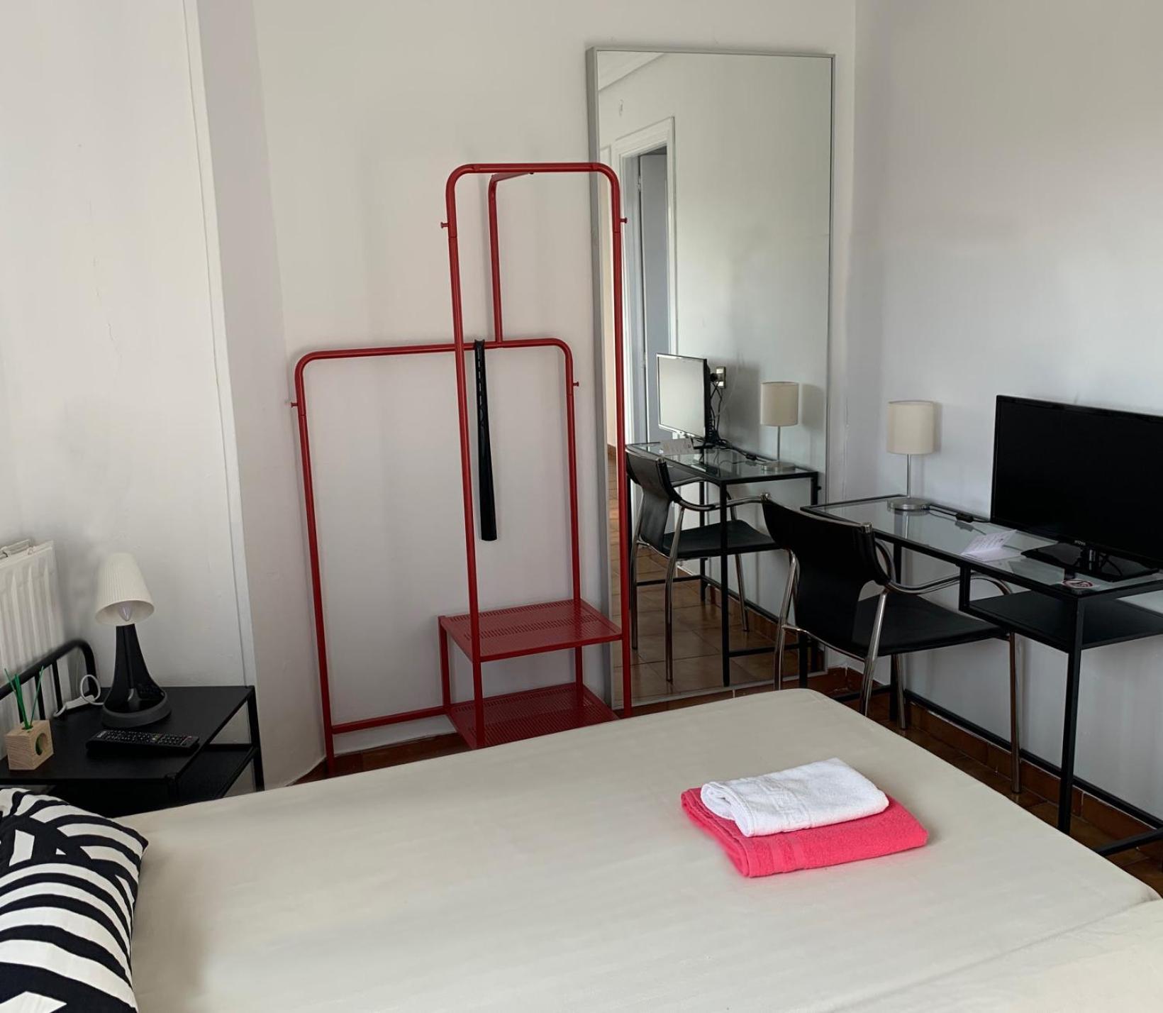 Hotel Y Restaurante Puerta De Aranda Аранда-де-Дуэро Экстерьер фото
