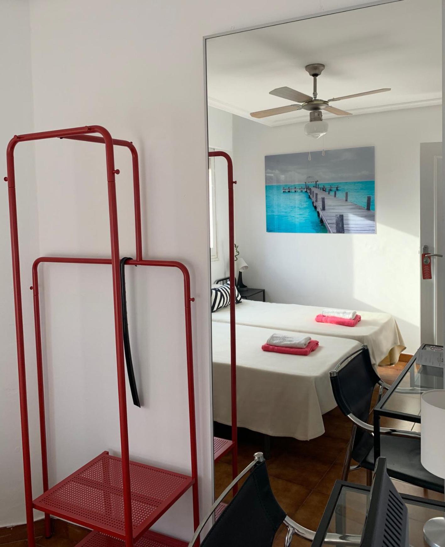 Hotel Y Restaurante Puerta De Aranda Аранда-де-Дуэро Экстерьер фото